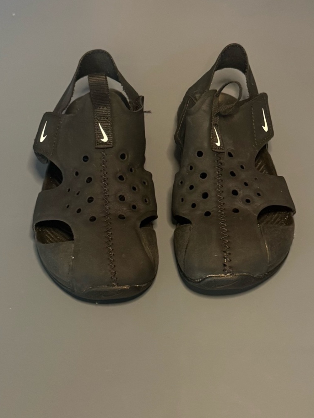 Nike Black Toddler Sunray Protect Sandal- size 10